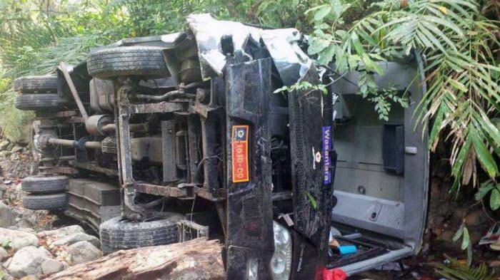 21 Tewas setelah Dua Bus Masuk Jurang di Sukabumi